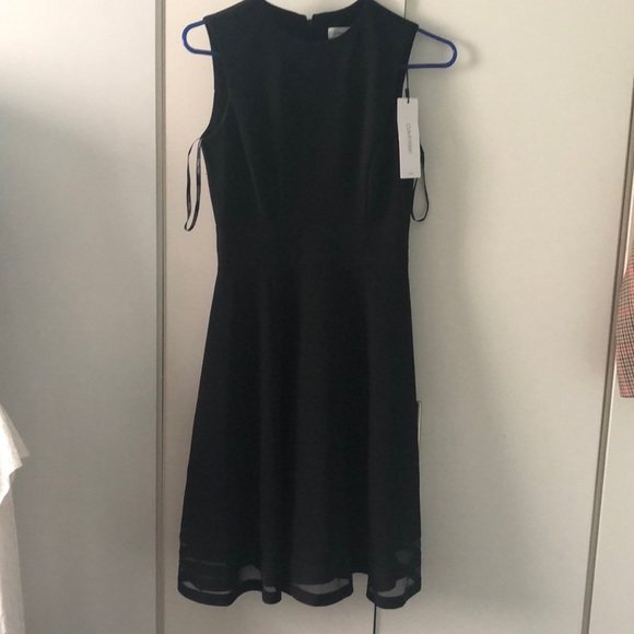 little black dress - Picture 3 of 6